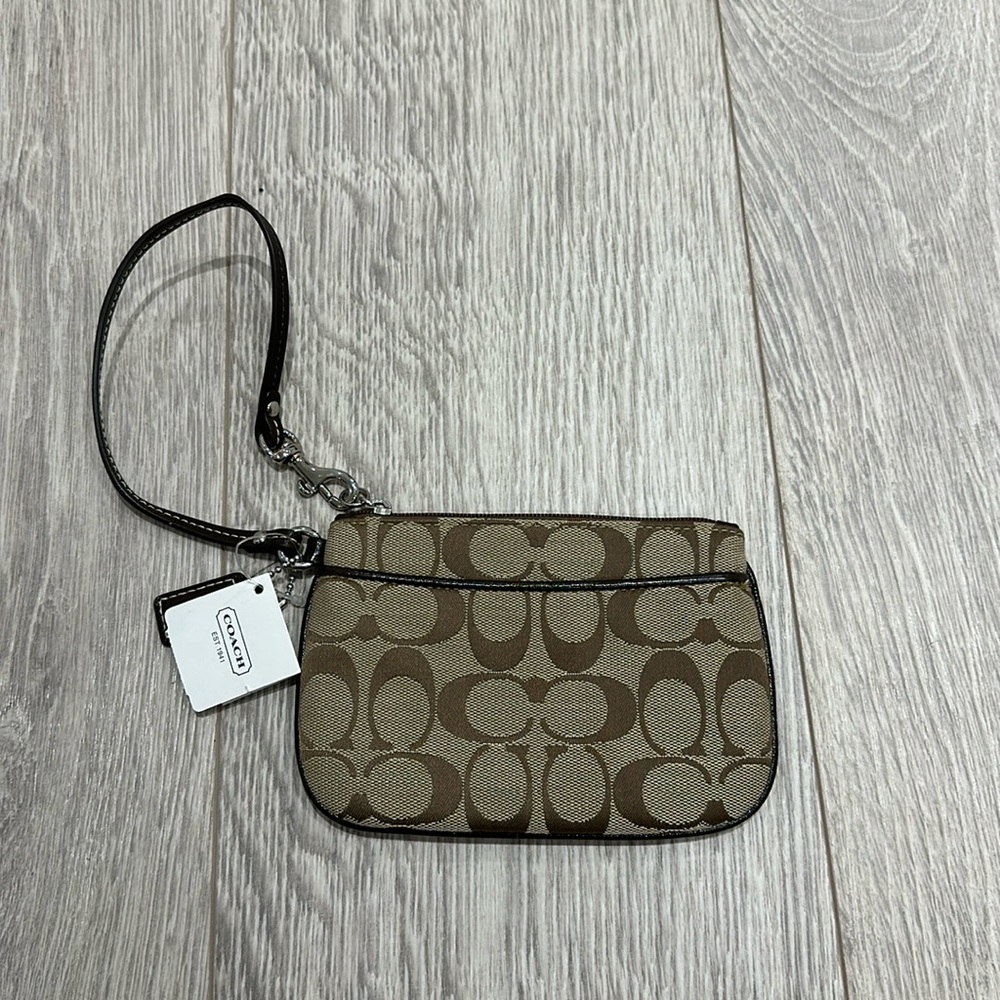 Coach Vintage Wristlet